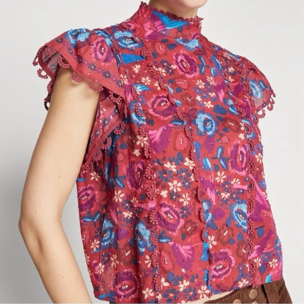 Floral Mock-Neck Sleeveless Top in Berry Pink